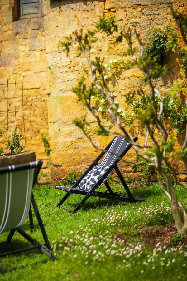 Logement D'Exception Dans Le Chateau De Lacypierre Saint-Crepin-et-Carlucet ภายนอก รูปภาพ